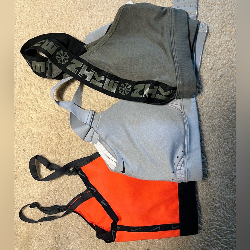 Nike Sports Bra Set - Gray, Orange, Army green